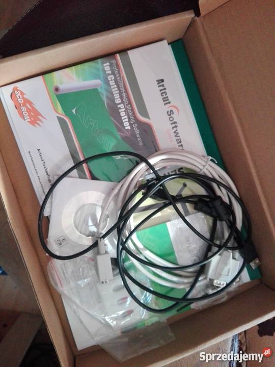 Ploter tnący Seron 700USB Ostrowiec Świętokrzyski