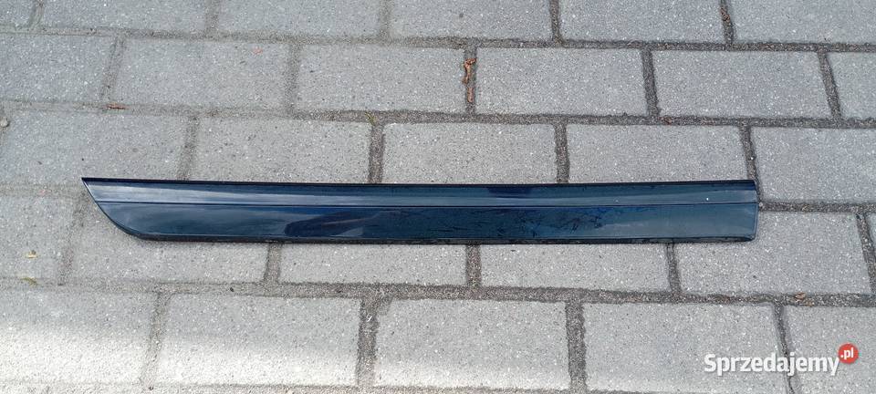 3G0854950 listwa drzwi prawy tyl VW PASSAT B8 osobowe Listwy i nakładki pomorskie Iłownica