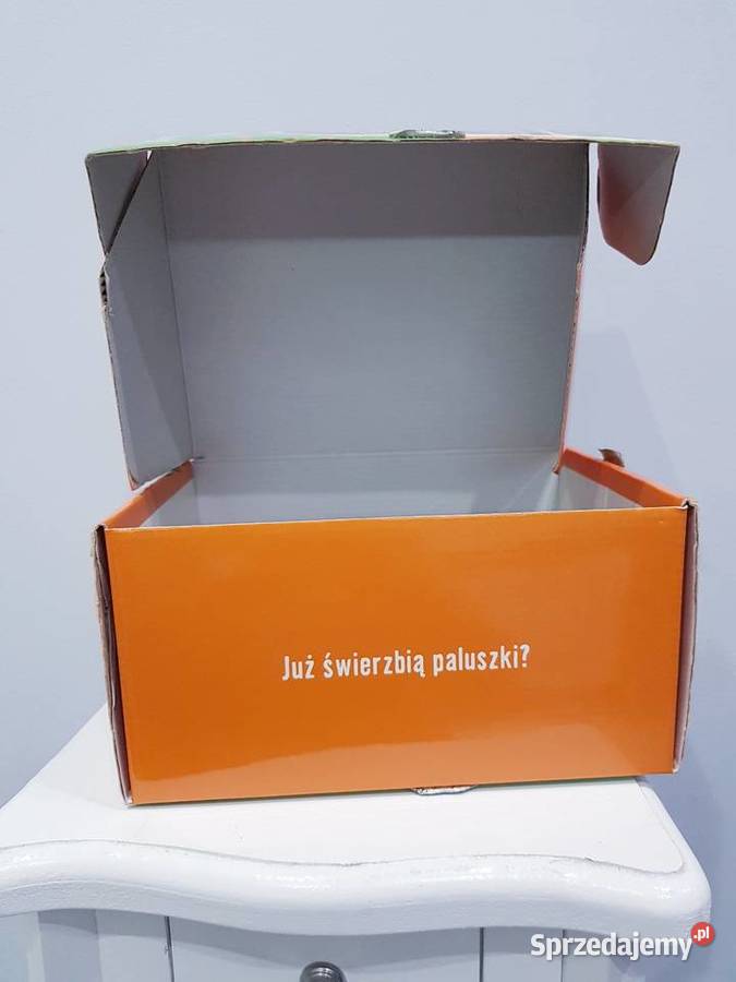 Kolekcjonerskie pudełko Simplus Team z 2004 roku Pozostałe Dąbrowa Górnicza