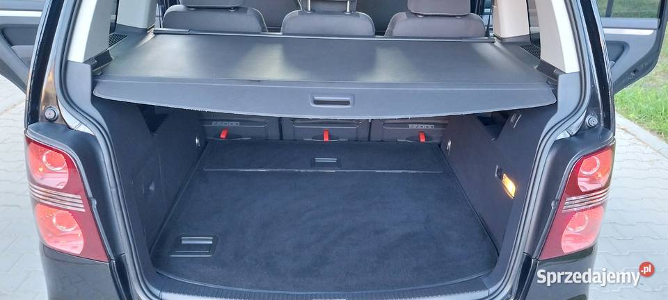 Touran 14 Nawigacja Nawigacja 6 biegow centralny zamek Touran sprzedam