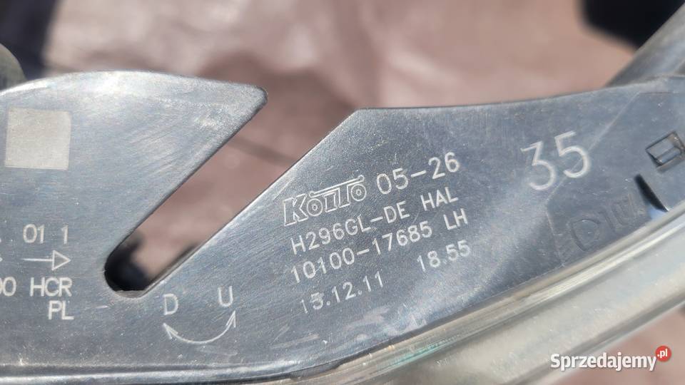 TOYOTA AVENSIS T27 LIFT LEWA LAMPA PRZÓD Ruda Śląska sprzedam