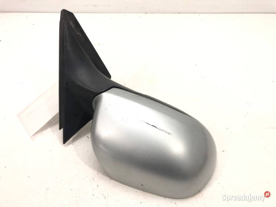 LUSTERKO PRAWY AUDI A3 8L Hatchback 9606