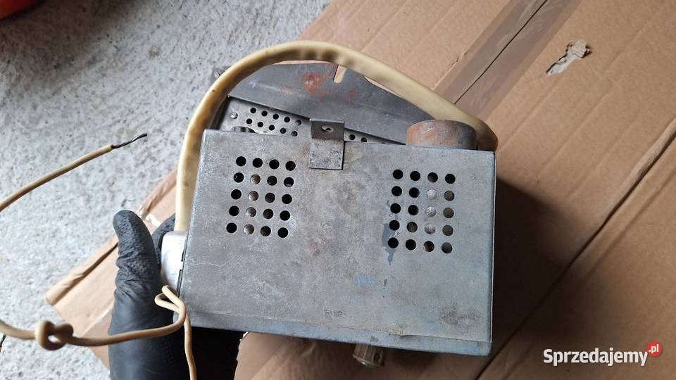 Radio samochodowe A8 M z blokiem zasilania Gaz Kraków