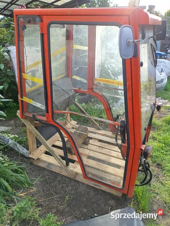 Kabina traktorek kubota seria b b2150 yanmar Halinów