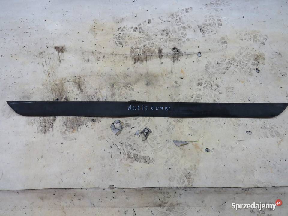 DOKŁADKA ZDERZAKA PRZÓD AURIS II LIFT KOMBI lubelskie