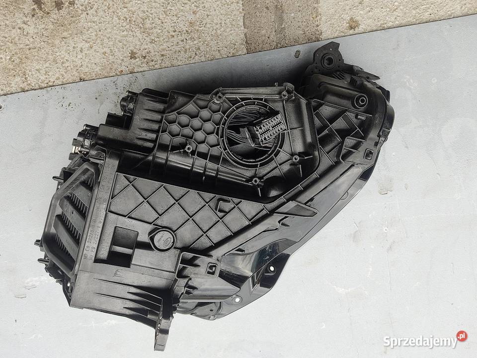 Lampa lewy przód audi Q3 2021r Raciborowice Dolne