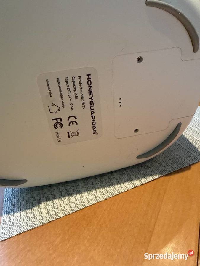 Poidełko kotka z czujnikiem ruchu pomorskie Gdynia