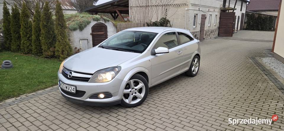 Opel Astra H GTC 18 benzyna VAT marża