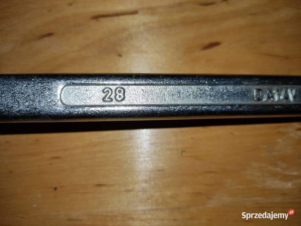 Klucz fajkowy 2528 solidny Przeworno