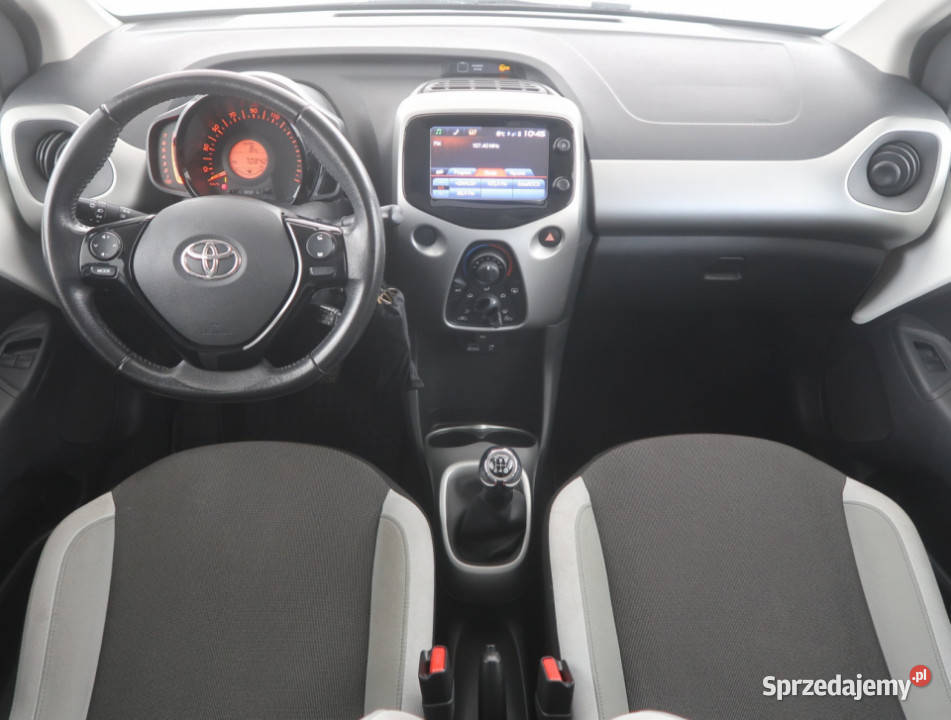 Toyota Aygo 10 VVTi nawigacja Bielany Wrocławskie sprzedam