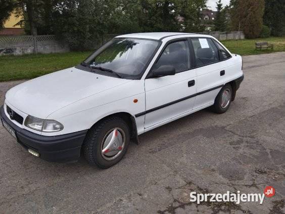 Opel Astra 14 benzyna 60 1998r 127000km śląskie Dąbrowa Górnicza