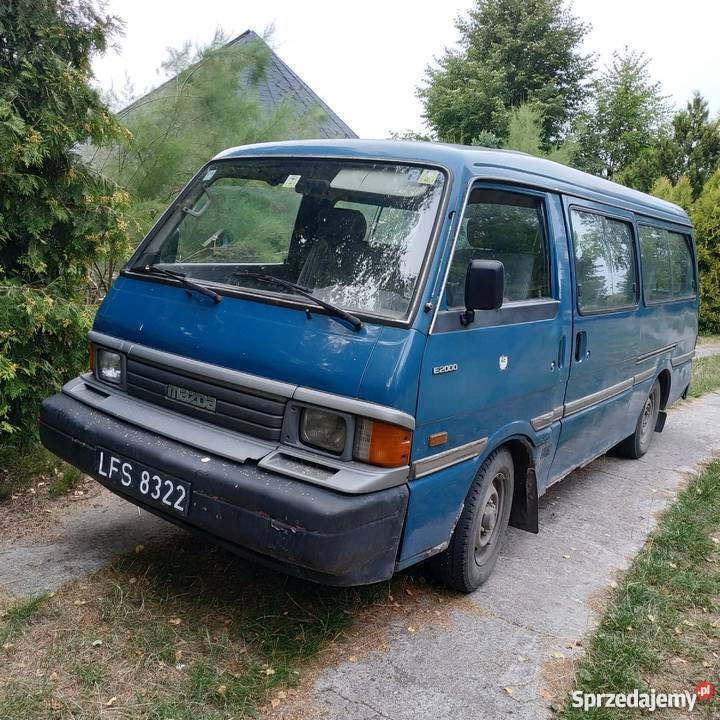 Mazda e2000 9osobowa wersja large Zarejestrowany w Polsce łódzkie