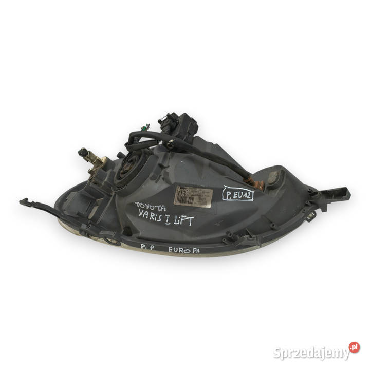 LAMPA PRAWA Toyota Yaris I LIFT 0306 prawy przód Lampy przednie Chełm