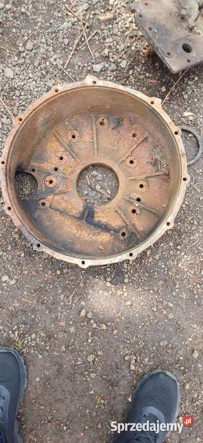 Ursus C 328 obudowa sprzęgła podnośnik