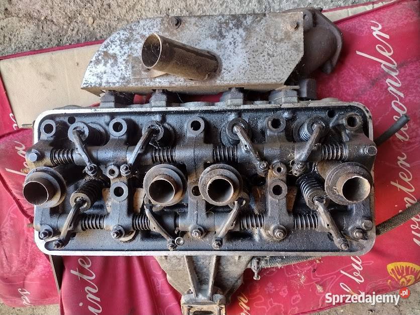 Peugeot 504 505 głowica Silniki i osprzęt Sterdyń