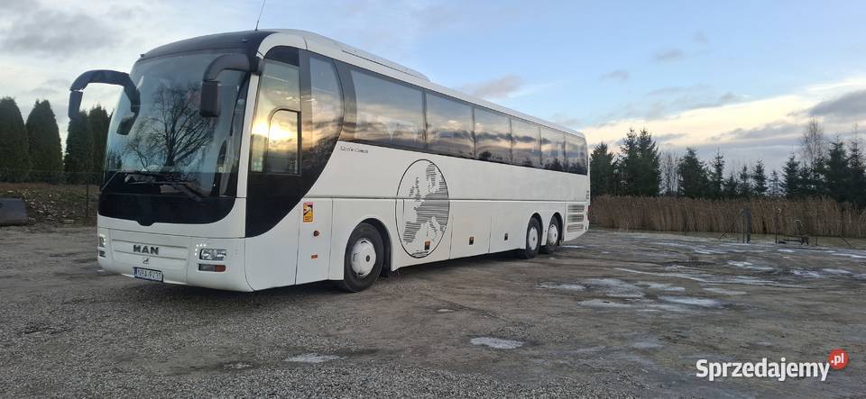 Autobus man trzy osiowy