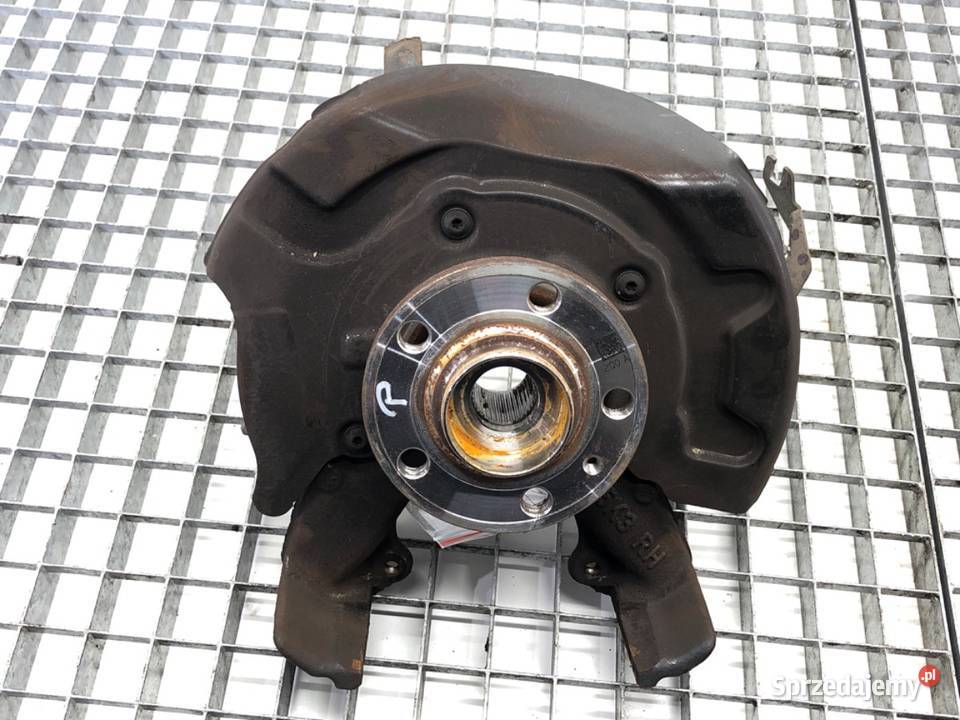 ZWROTNICA PRAWY PRZÓD SKODA KAMIQ 10 115 Zwrotnice