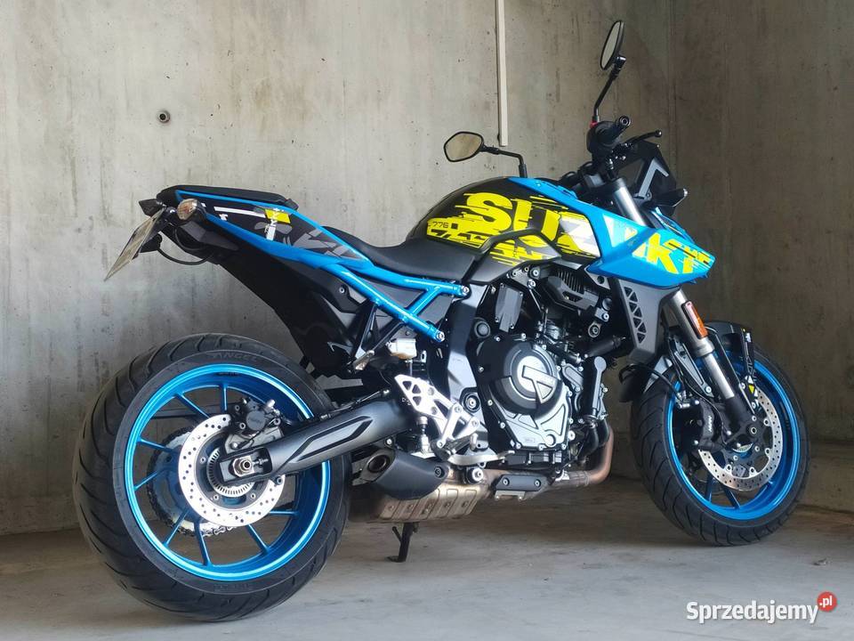 Suzuki GSX8S 2023r 83 Salon Polska Transport do sprzedam