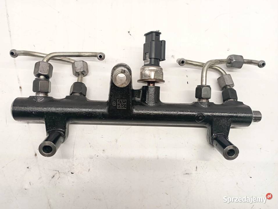 LISTWA WTRYSKOWA 9681909680 20 HDI Peugeot 3008