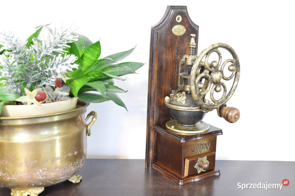 drewniany MŁYNEK do kawy żeliwny z kołem Jastrzębie-Zdrój sprzedam
