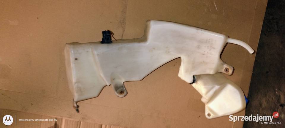 8E9 955 451 E zbiorniczek spryskiwaczy Audi A4 Zbiorniki płynu do spryskiwaczy Części samochodowe Lubin