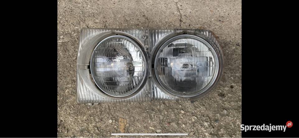 Lampy przednie Mercedes R107 komplet ładne