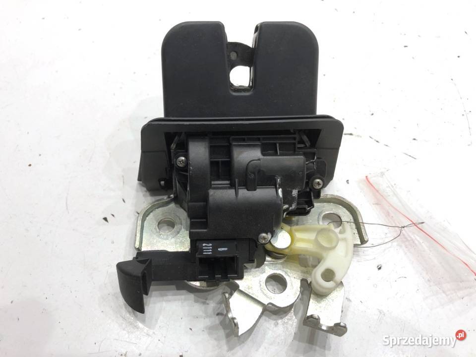 ZAMEK KLAPY TYŁ SEAT IBIZA IV Kombi 0817 podkarpackie