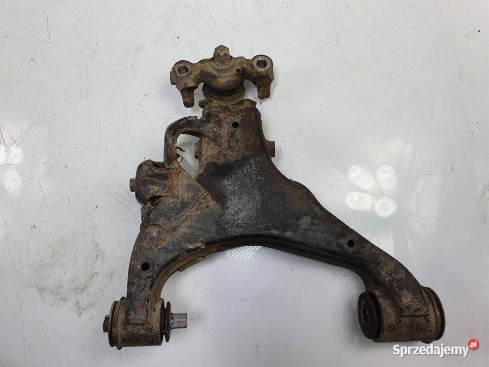 WAHACZ PRZÓD LEWY TOYOTA LAND CRUISER 200