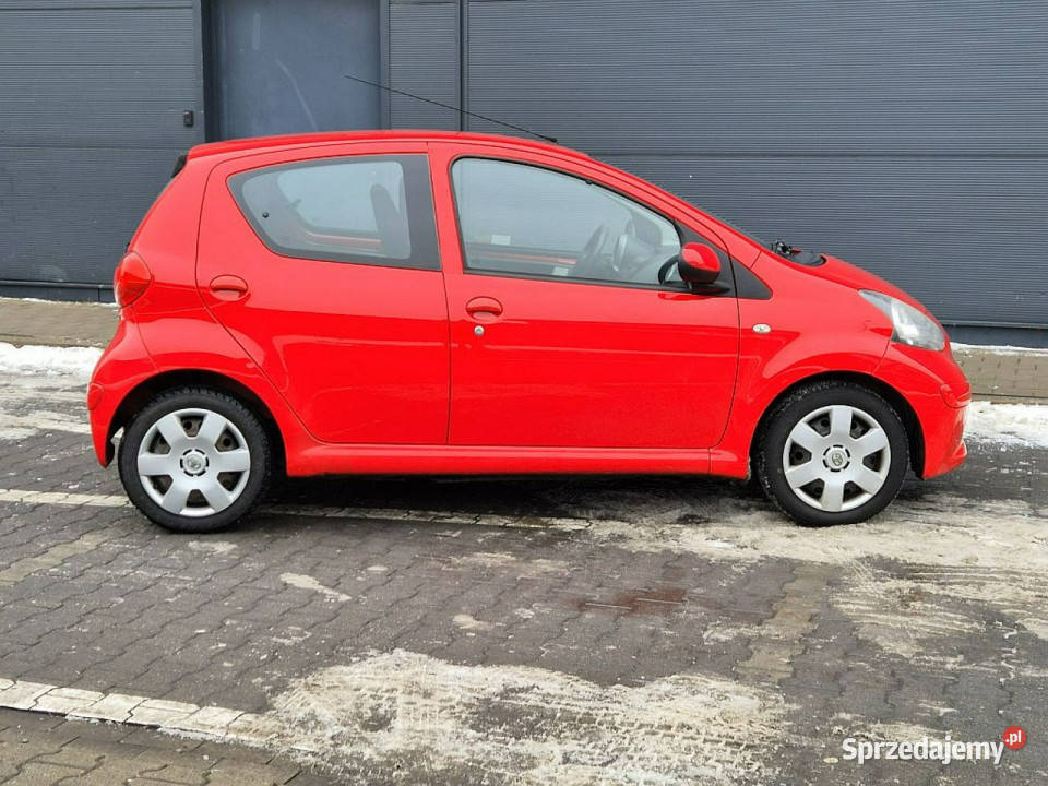Toyota Aygo 10 GWARANCJA klimatyzacja autoalarm Warszawa