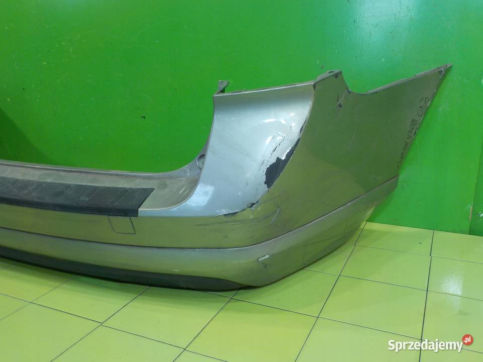 VOLVO V70 III R DESIGN 09r KOMBI zderzak tyl Suków