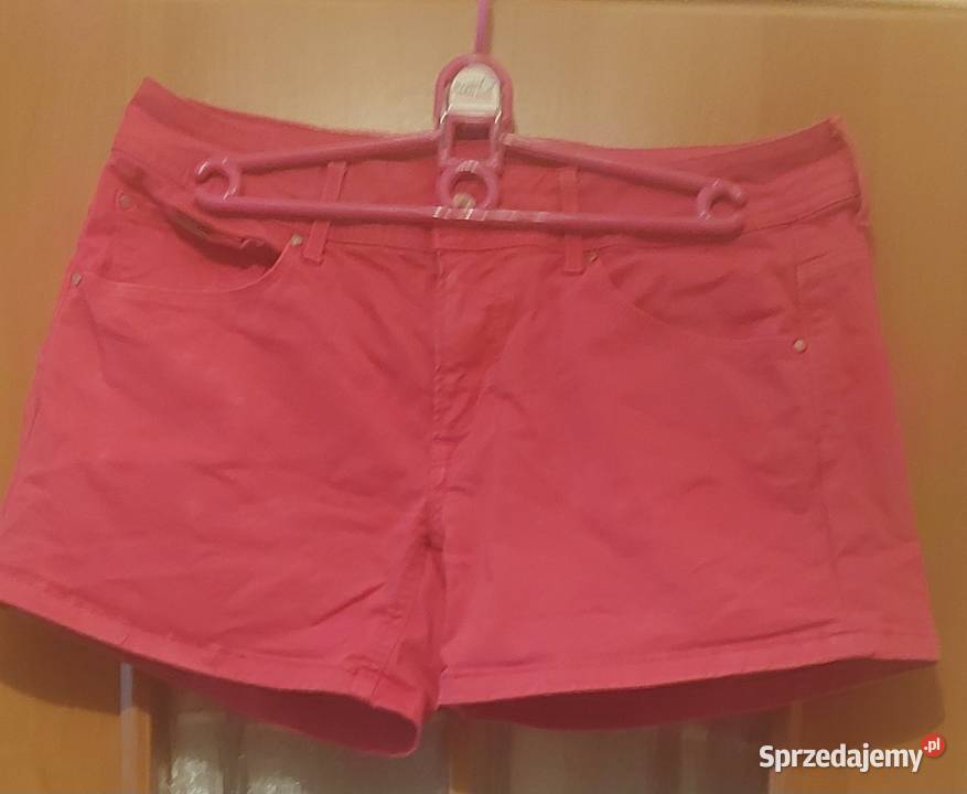 Krótkie jeansy rozmiar L Moda i Styl Ostróda