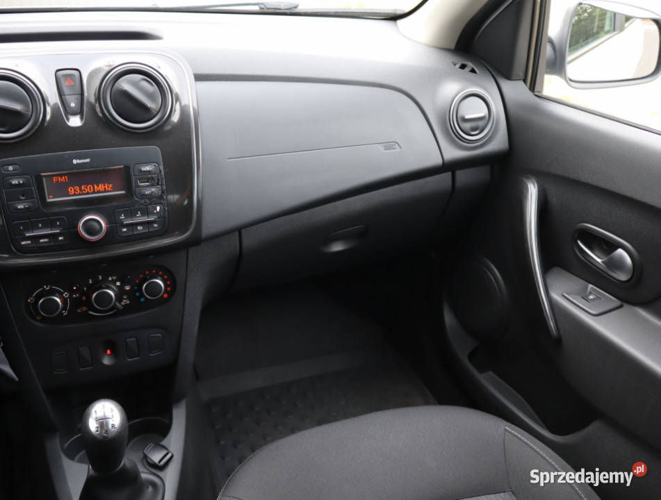 Dacia Logan 10 SCe benzyna Piaseczno