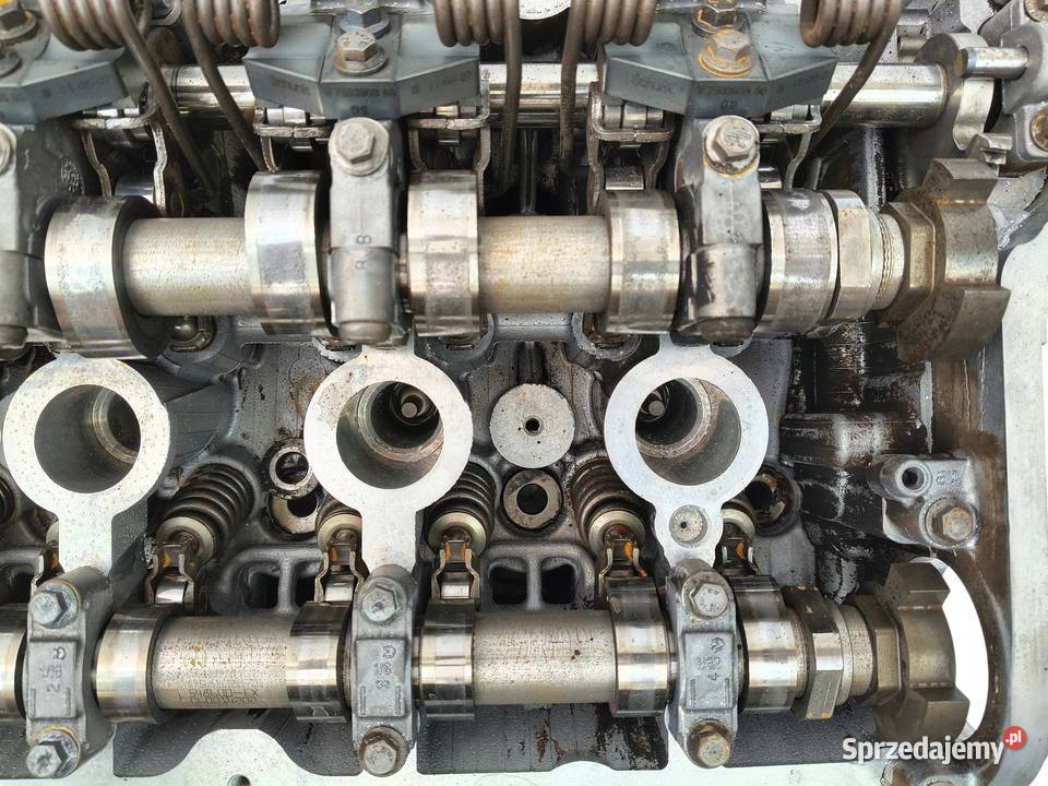 GŁOWICA CYLINDRÓW Peugeot 207 308 Mini 16 VTI osobowe Chełm sprzedam