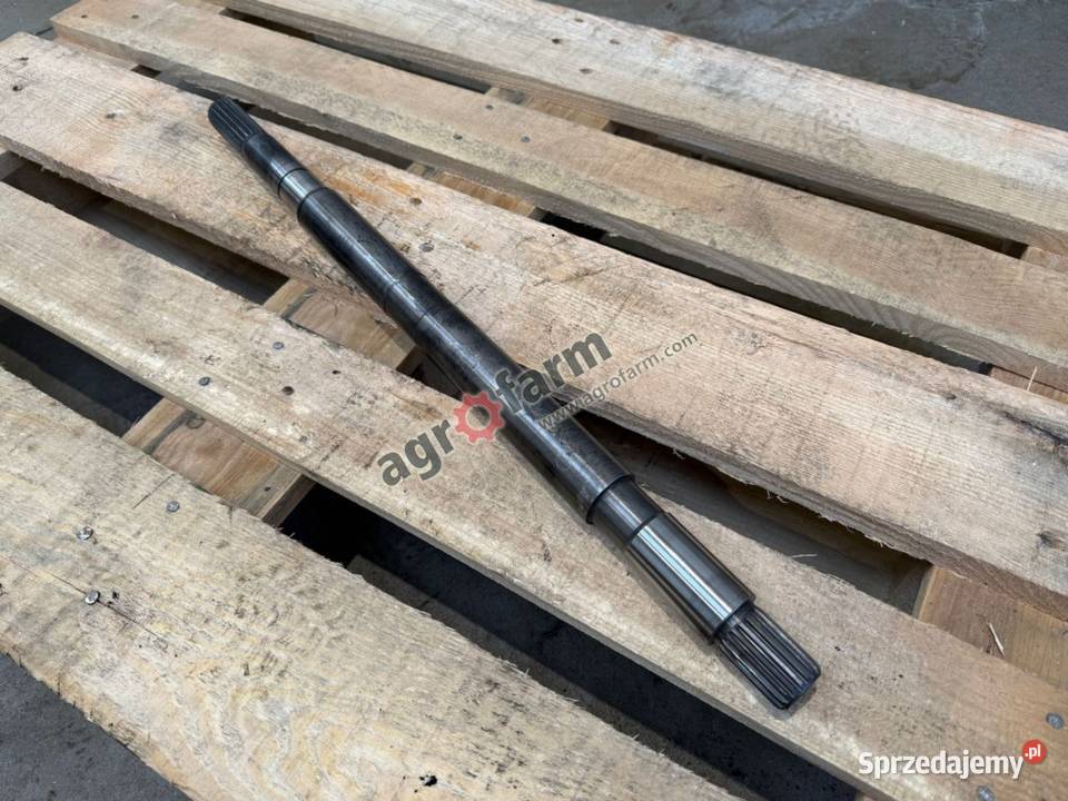 Wałek skrzyni biegów Case MX100 MX110 MX120 dolnośląskie Byków sprzedam