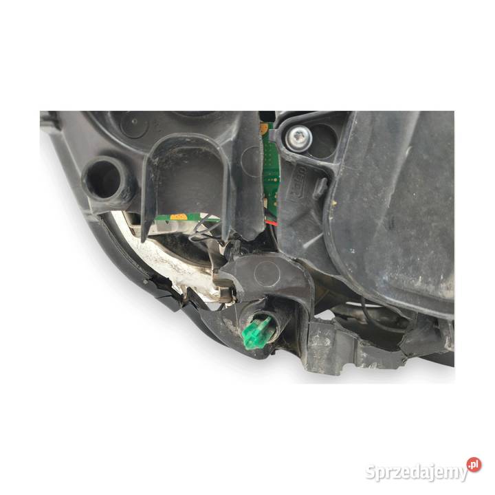 LAMPA LEWA Volvo S60 II V60 LIFT 2013 lewy przód