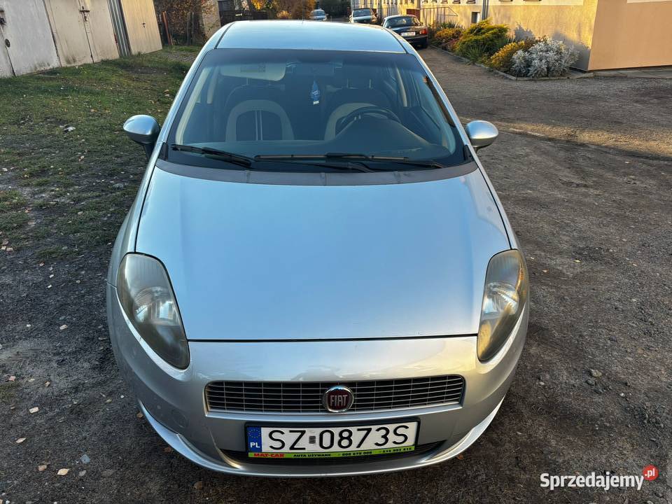 Fiat Grande Punto Actual 14 8V Estiva BlueMe 77KM śląskie