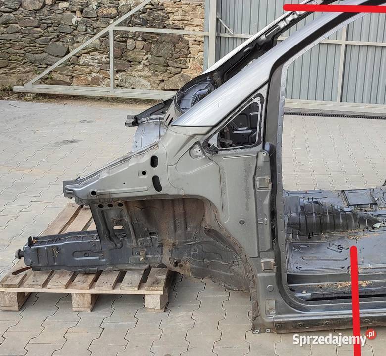 MERCEDES VITO W447 ĆWIARTKA PODŁUŻNICA LEWA osobowe
