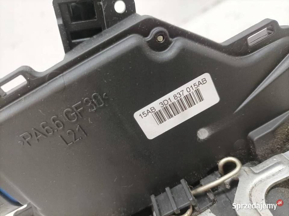 ZAMEK DRZWI LEWY PRZÓD 3D1837015AB VW Volkswagen osobowe