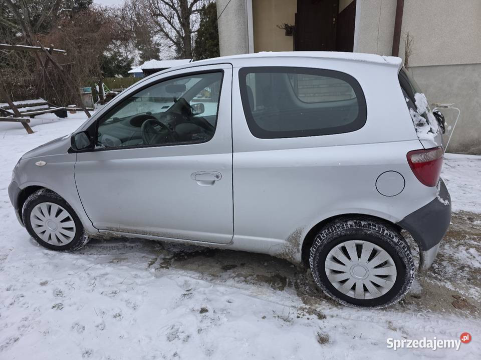 Toyota yaris Hatchback Wandzin