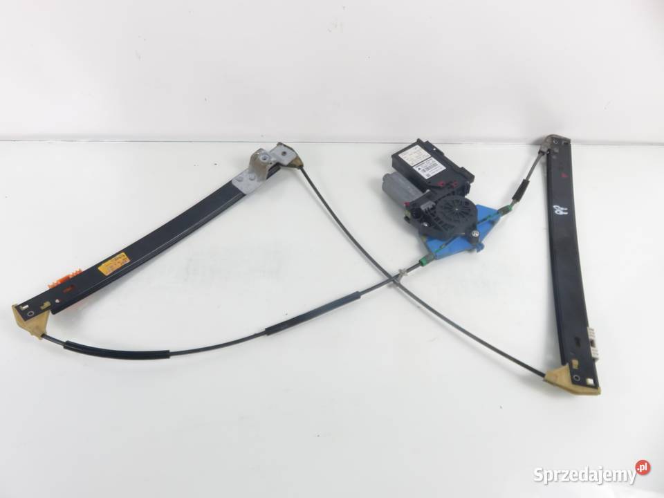 PODNOŚNIK SZYBY PRAWY PRZEDNI AUDI A4 B7 sprzedam