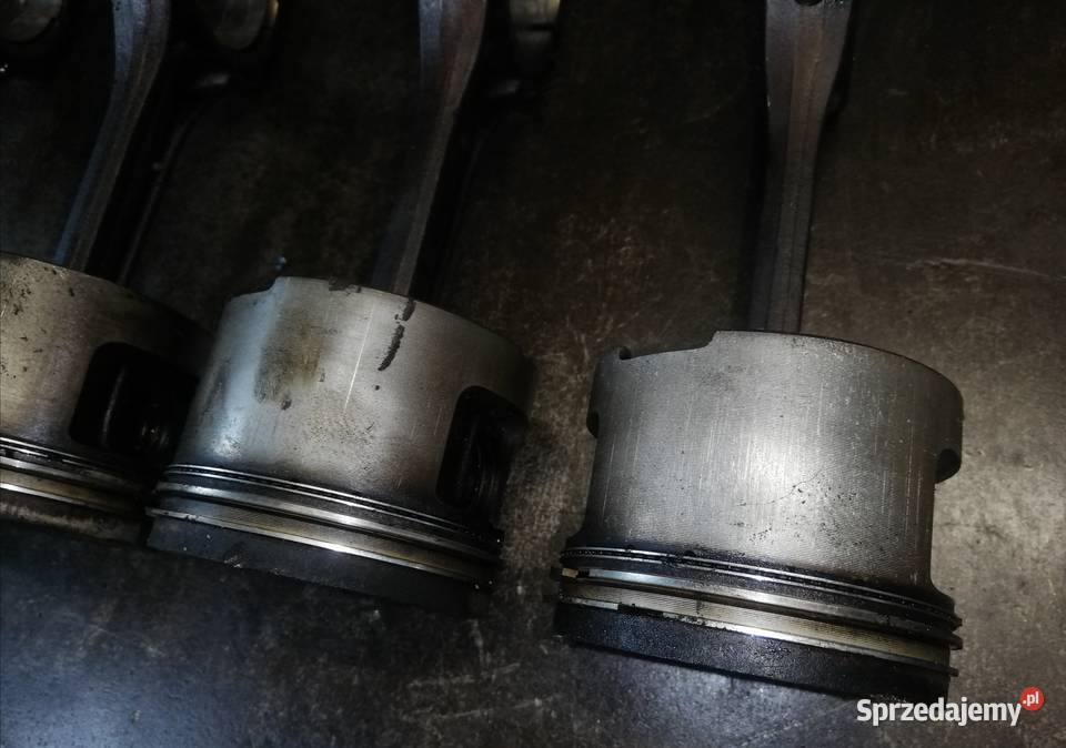 Tłok tłoki korba korbowód korbowody Audi 80 20 Sanok