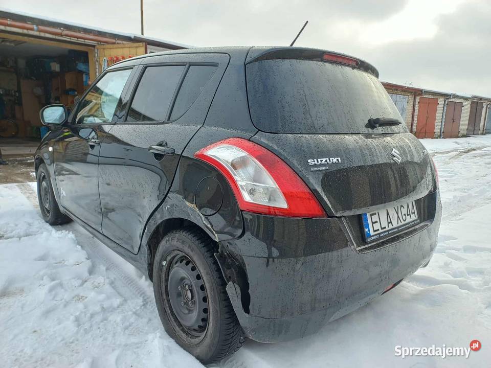 Suzuki Swift 12 benzyna 114 przebiegu czarny Poddębice
