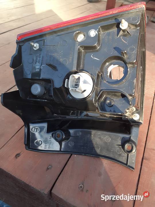 Lampa tylna prawa Citroen Crosser Peugeot 4007 wielkopolskie Ślesin sprzedam