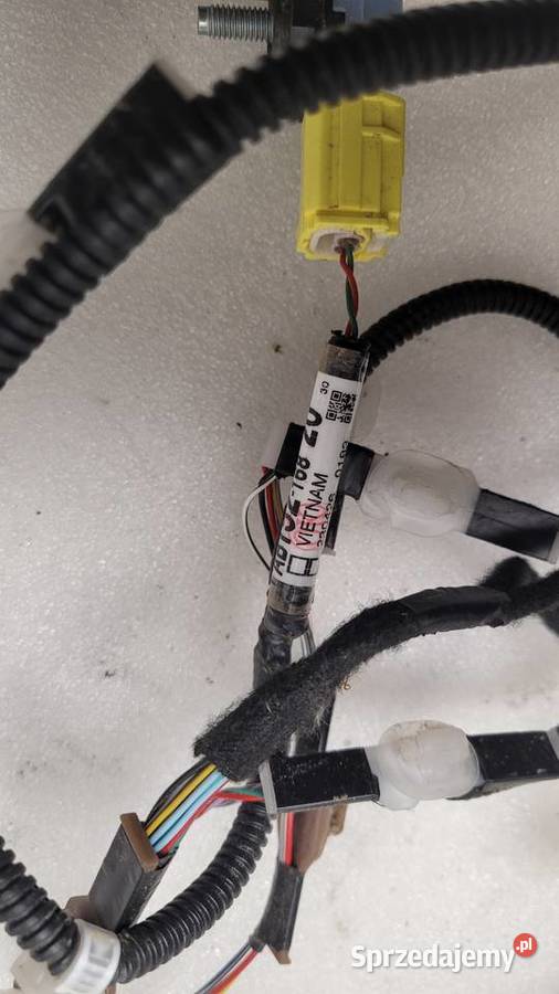 WIĄZKA DRZWI LEWE PRZÓD TOYOTA COROLLA CROSS Bochnia