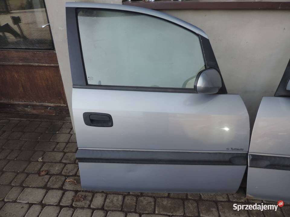 DRZWI PRAWY PRZÓD OPEL ZAFIRA A Z151 Karoseria Nowy Sącz