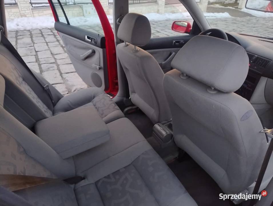 VOLKSWAGEN GOLF 4 BENZYNA STAN KOLEKCJONERSKI Myślenice