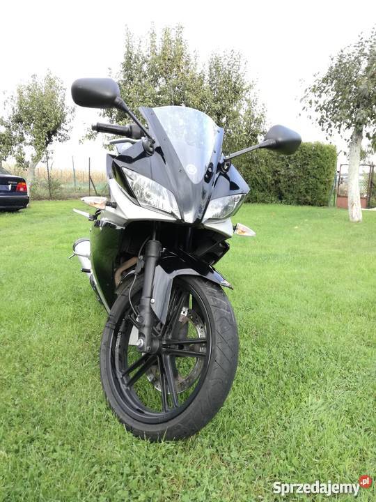 YAMAHA YZF R125 Rogów