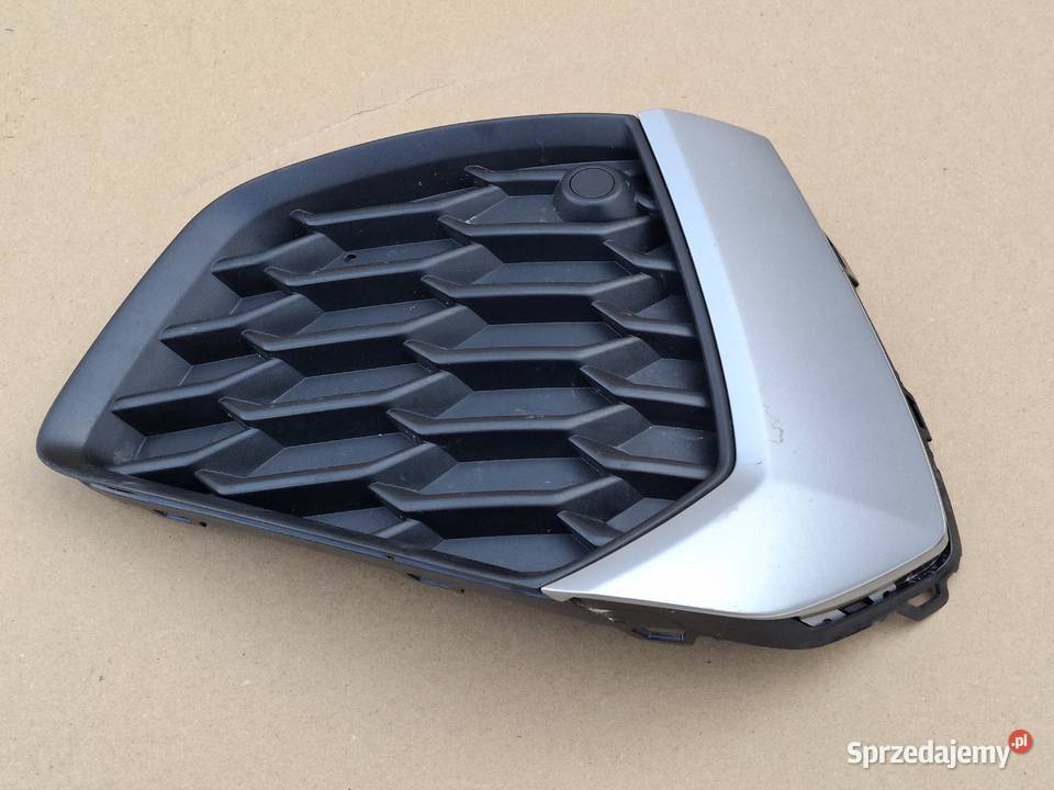 AUDI A3 8Y SLINE KRATKA ZDERZAKA LEWA ATRAPA osobowe Kargowa
