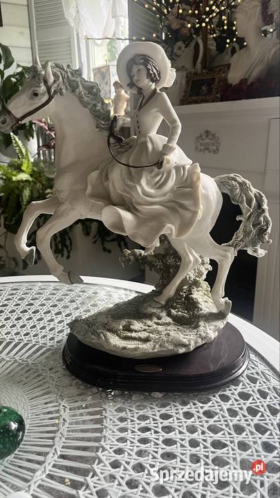 Duża figura Capodimonte Zielona Góra