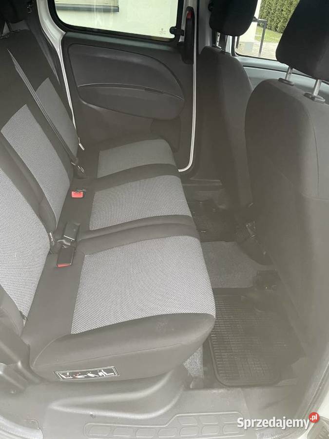 Salon Polska Niski przebieg Super stan Okazja Turek